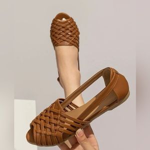 Women Braided Design Flats